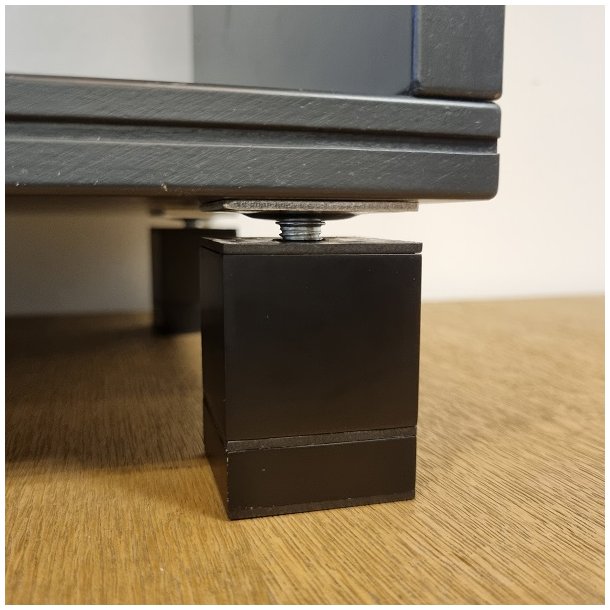 Mbelben "Niko" 40x40mm - Hjde 58mm - Sort Finish