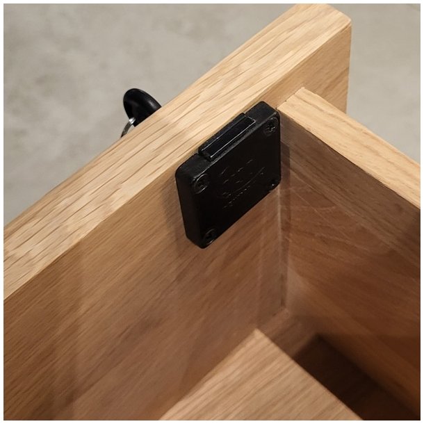 Skuffels "Hermes" 19x22mm - Sort