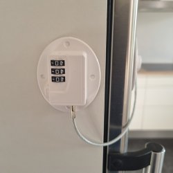 Vindue & Skabssikring V7 med Kabel og Kode - Hvid