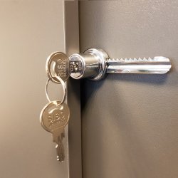 Vitrineskab Skydedrsls "Eir" 100mm - Samme Ngle