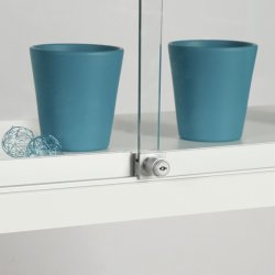 Vitrineskab Skydedrs Trykls "Njrun" - Alu Finish