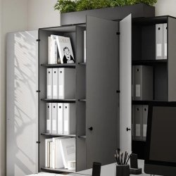 Vitrineh�ngsel "Bonsai" 4-6,75mm Glas - Sort