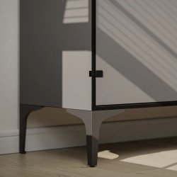 Vitrineh�ngsel "Bonsai" 4-6,75mm Glas - Sort