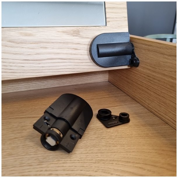 Lghngsel med Soft Close - 105 bning