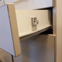 Dmpnings Lukkemekanisme til Trskuffe