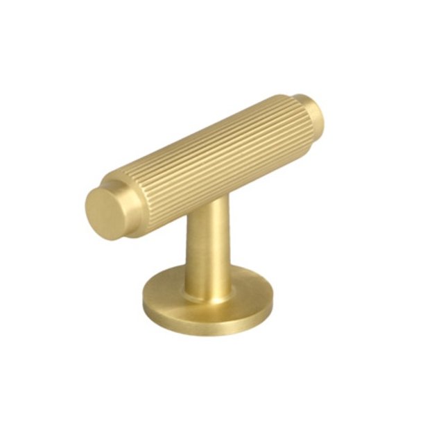 Linjeret T-Bar "Justa" - Brstet Messing med Lak - 56mm