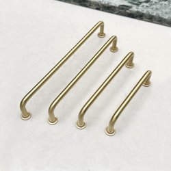 Greb "Diana" - Brstet Messing med Lak - cc 224mm