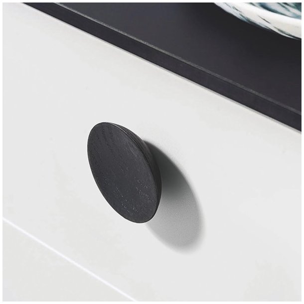 Mbelknop "Quail" - Sortbejdset Eg - 64mm