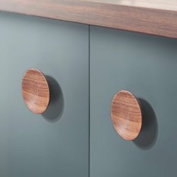 Mbelknop "Quail" - Lakeret Valnd - 64mm