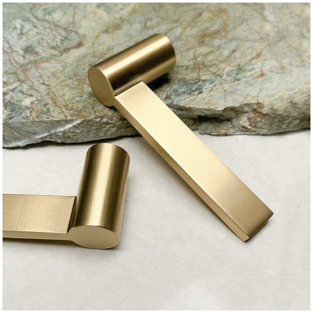 Drgreb St "Rock" - Brstet Messing - Massiv